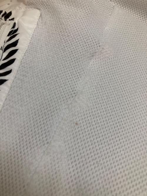 CASTELBAJAC（カステルバジャック）CASTELBAJAC (カステルバジャック) ジップアップブルゾン ホワイト サイズ:SIZE 48の古着・服飾アイテム