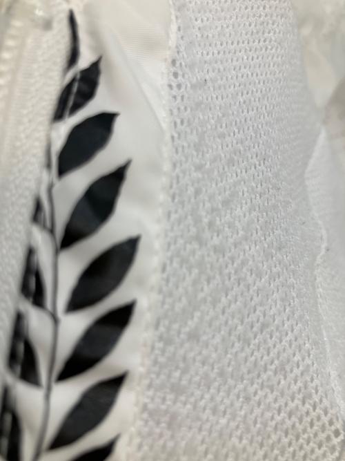 CASTELBAJAC（カステルバジャック）CASTELBAJAC (カステルバジャック) ジップアップブルゾン ホワイト サイズ:SIZE 48の古着・服飾アイテム