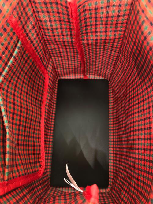 familiar（ファミリア）familiar (ファミリア) トートバッグ レッドの古着・服飾アイテム