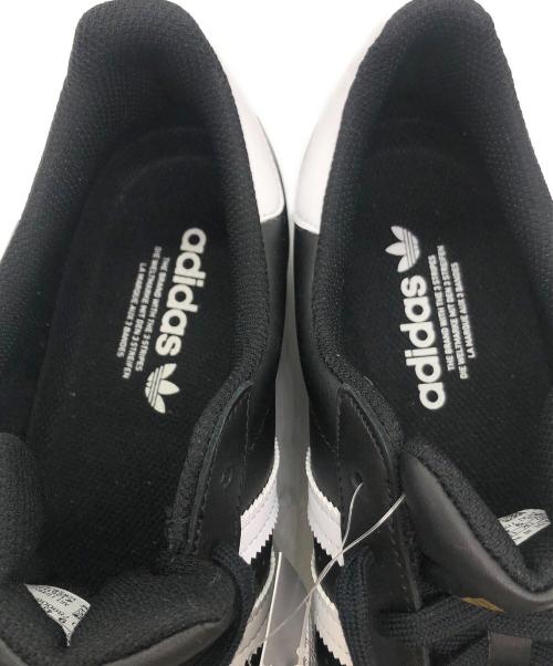 adidas（アディダス）adidas (アディダス) SUPER STAR（スーパースター） ブラック×ホワイト サイズ:SIZE 27.5cm 未使用品の古着・服飾アイテム