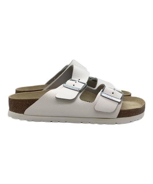 BIRKENSTOCK（ビルケンシュトック）BIRKENSTOCK (ビルケンシュトック) アリゾナ　サンダル ホワイト サイズ:SIZE 24cmの古着・服飾アイテム