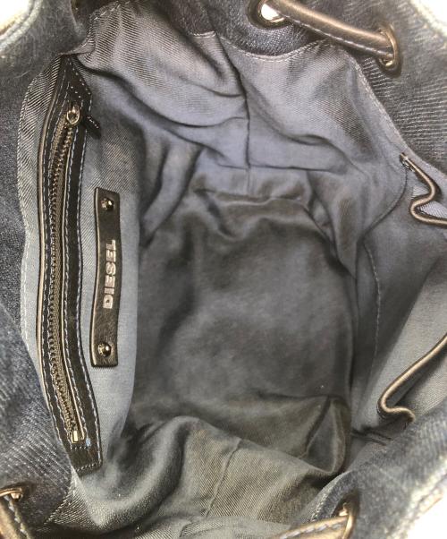 DIESEL（ディーゼル）DIESEL (ディーゼル) 巾着ショルダーバッグ インディゴの古着・服飾アイテム