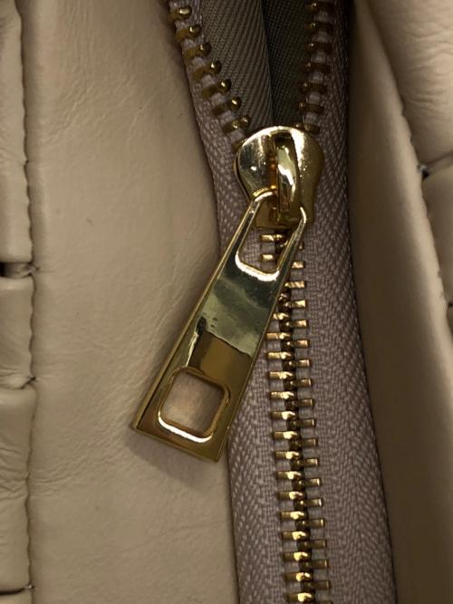 AULENTTI（オウレンティ）AULENTTI (オウレンティ) ハンドバッグ ベージュの古着・服飾アイテム