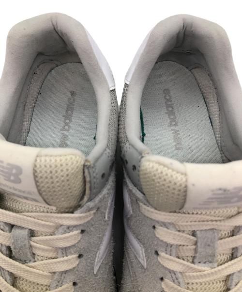 NEW BALANCE（ニューバランス）NEW BALANCE (ニューバランス) スニーカー グレー×ホワイト サイズ:SIZE 26cmの古着・服飾アイテム