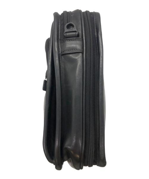 TUMI（トゥミ）TUMI (トゥミ) Organizer Travel Tote ショルダーバッグ ブラックの古着・服飾アイテム