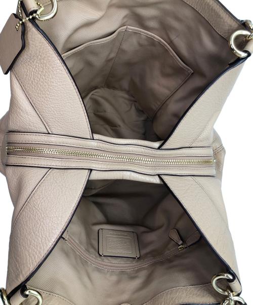 COACH（コーチ）COACH (コーチ) ショルダーバッグ ベージュの古着・服飾アイテム