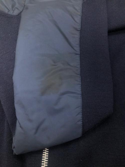 PRADA（プラダ）PRADA (プラダ) ニット切り替えナイロンジャケットパーカー ダウンジャケット ネイビー サイズ:SIZE 52の古着・服飾アイテム