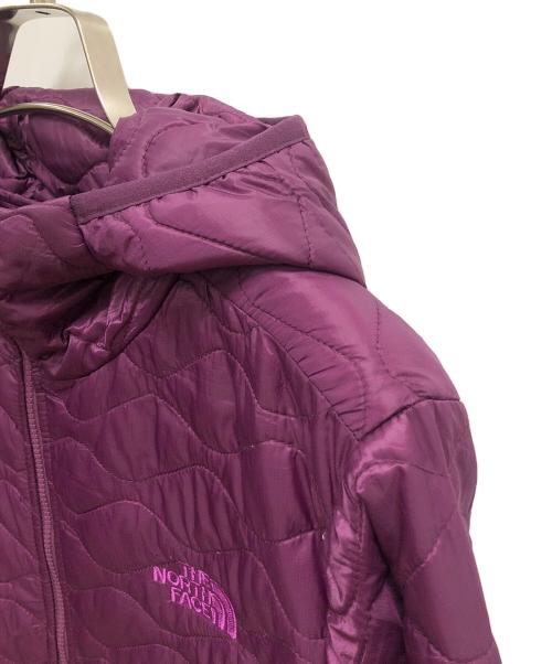 THE NORTH FACE（ザ ノース フェイス）THE NORTH FACE (ザ ノース フェイス) サーモボールパーカー パープル サイズ:SIZE Lの古着・服飾アイテム