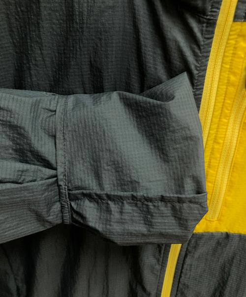 Patagonia（パタゴニア）Patagonia (パタゴニア) マウンテンパーカー グリーン×イエロー サイズ:SIZE S 未使用品の古着・服飾アイテム