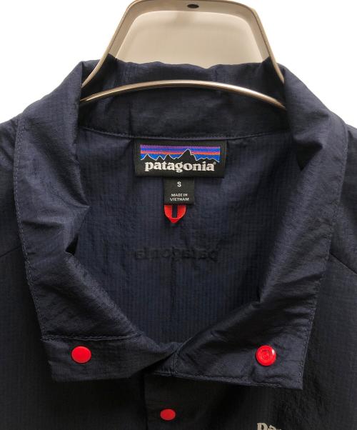 Patagonia（パタゴニア）Patagonia (パタゴニア) フーディニ プルオーバー ナイロンジャケット ネイビー×レッド サイズ:SIZE Sの古着・服飾アイテム
