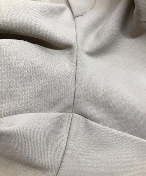 hummel（ヒュンメル）hummel (ヒュンメル) テーパードパンツ　スラックス ベージュ サイズ:SIZE Mの古着・服飾アイテム