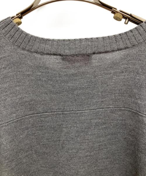 Vivienne Westwood RED LABEL（ヴィヴィアンウエストウッドレッドレーベル）Vivienne Westwood RED LABEL (ヴィヴィアンウエストウッドレッドレーベル) ラブアローニットワンピース グレー サイズ:SIZE 2の古着・服飾アイテム