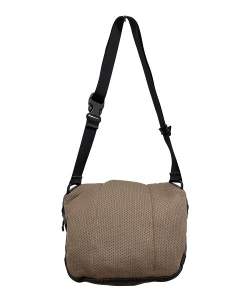 ARC'TERYX（アークテリクス）ARC'TERYX (アークテリクス) BEAMS (ビームス) ショルダーバッグ グレーの古着・服飾アイテム