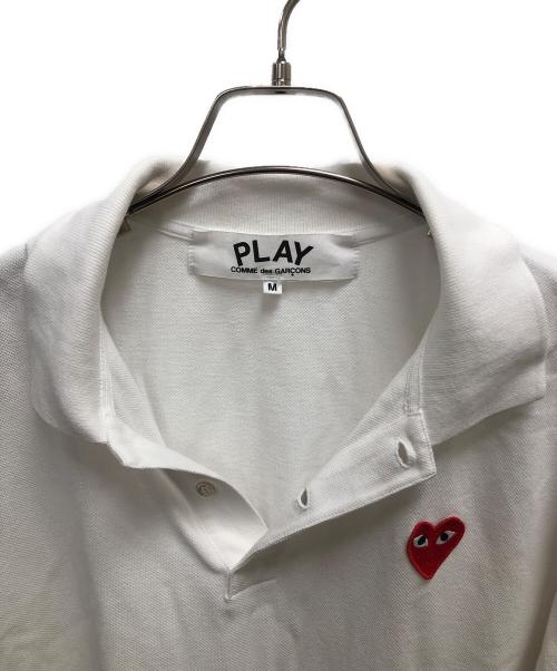 PLAY COMME des GARCONS（プレイコムデギャルソン）PLAY COMME des GARCONS (プレイコムデギャルソン) ポロシャツ ホワイト サイズ:SIZE Mの古着・服飾アイテム