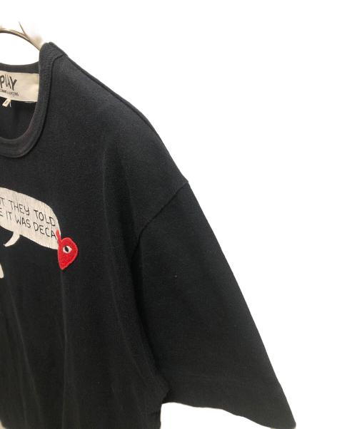 PLAY COMME des GARCONS（プレイコムデギャルソン）PLAY COMME des GARCONS (プレイコムデギャルソン) 半袖Tシャツ ブラック サイズ:SIZE Mの古着・服飾アイテム