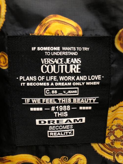 VERSACE JEANS COUTURE（ヴェルサーチ ジーンズクチュール）VERSACE JEANS COUTURE (ヴェルサーチ ジーンズクチュール) ハーフパンツ ブラック サイズ:SIZE XSの古着・服飾アイテム