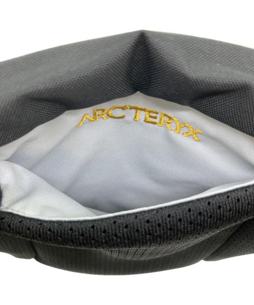 ARC'TERYX（アークテリクス）ARC'TERYX (アークテリクス) MANTIS 2 WAISTPACK（マンティス2ウエストパック） ブラックの古着・服飾アイテム