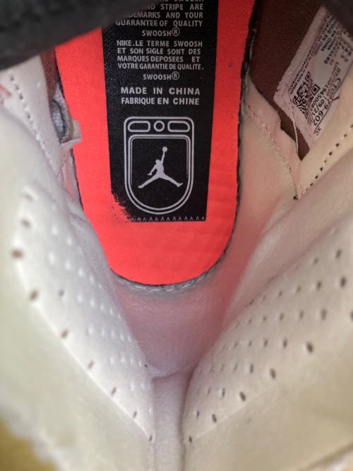 NIKE（ナイキ）NIKE (ナイキ) Air Jordan 1 High Zoom Air Comfort 