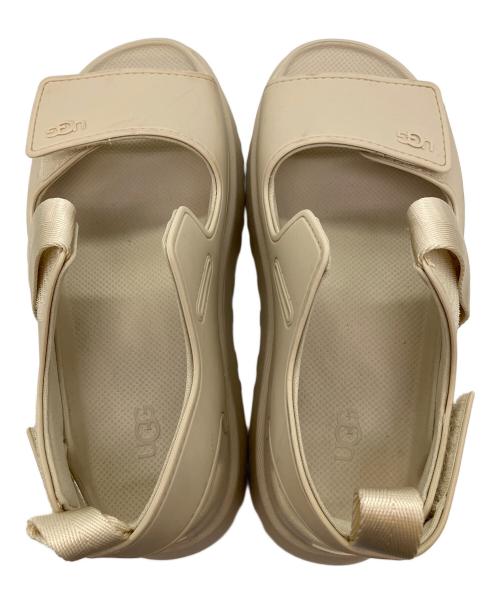 UGG（アグ）UGG (アグ) GoldenGlow ベルトサンダル ベージュ サイズ:SIZE 25cmの古着・服飾アイテム