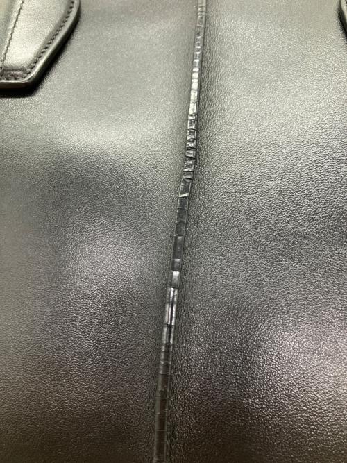 TOD'S（トッズ）TOD'S (トッズ) ハンドバッグ ブラックの古着・服飾アイテム