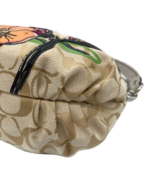 COACH（コーチ）COACH (コーチ) シグネチャー　ポピー　ワンショルダーバッグ ベージュの古着・服飾アイテム