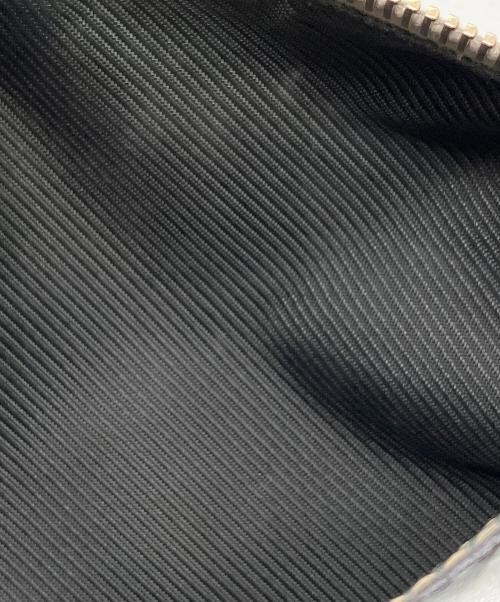 GUCCI（グッチ）GUCCI (グッチ) GG コスメポーチ シルバーの古着・服飾アイテム