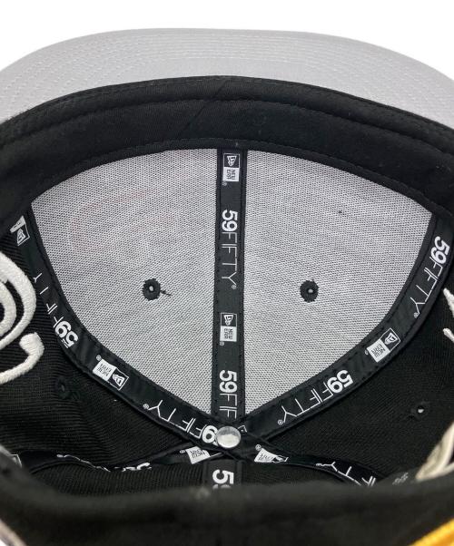 New Era（ニューエラ）New Era (ニューエラ) stussy (ステューシー) キャップ ブラック サイズ:7 1/2（59.6cm）の古着・服飾アイテム