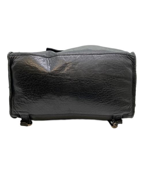 pomtata（ポンタタ）pomtata (ポンタタ) レザーリュック ブラックの古着・服飾アイテム