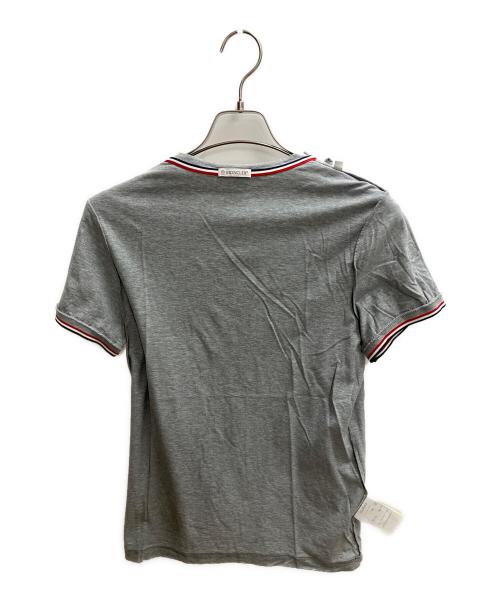 MONCLER（モンクレール）MONCLER (モンクレール) MAGLIA T-SHIRT Tシャツ グレー サイズ:SIZE XSの古着・服飾アイテム