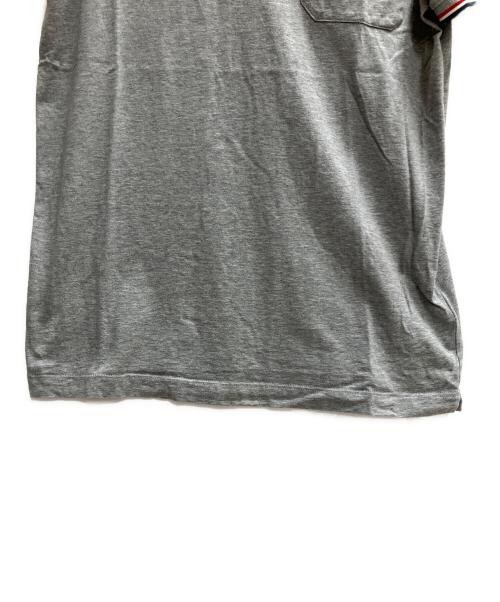 MONCLER（モンクレール）MONCLER (モンクレール) MAGLIA T-SHIRT Tシャツ グレー サイズ:SIZE XSの古着・服飾アイテム