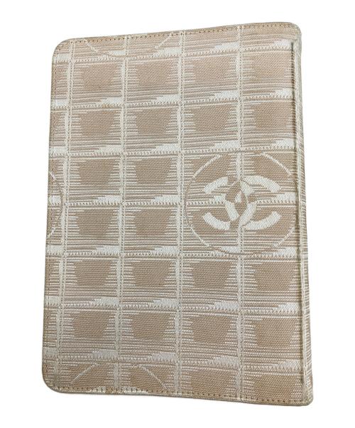 CHANEL（シャネル）CHANEL (シャネル) ニュートラベルライン　手帳カバー ベージュの古着・服飾アイテム