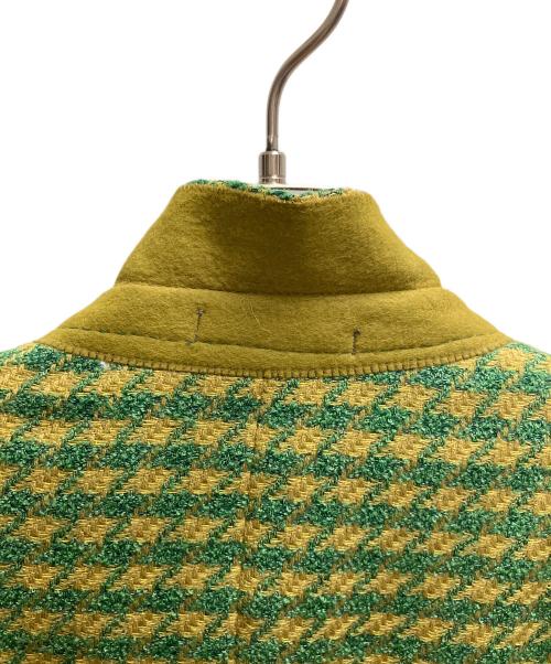 GIANNI VERSACE（ジャンニ・ヴェルサーチ）GIANNI VERSACE (ジャンニ・ヴェルサーチ) テーラードジャケット イエロー×グリーン サイズ:SIZE 44の古着・服飾アイテム