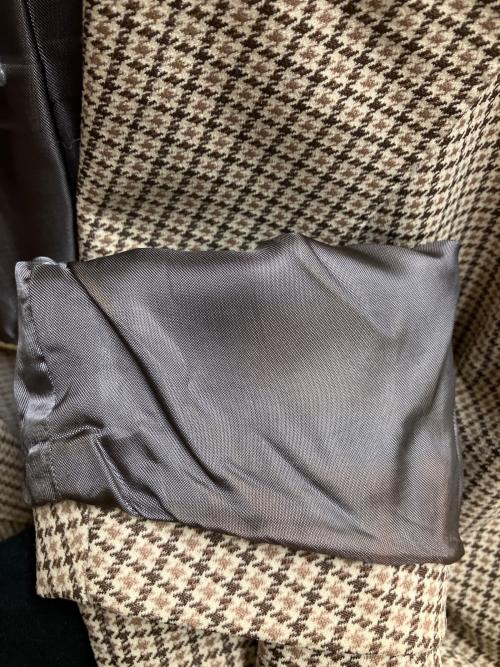 BALZO（バルゾ）BALZO (バルゾ) テーラードジャケット ベージュ サイズ:SIZE 50の古着・服飾アイテム