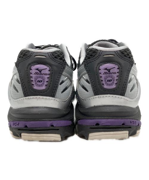 MIZUNO（ミズノ）MIZUNO (ミズノ) WAVE RIDER 10（ウェーブライダー10） シルバー×ブラック サイズ:SIZE 26cmの古着・服飾アイテム