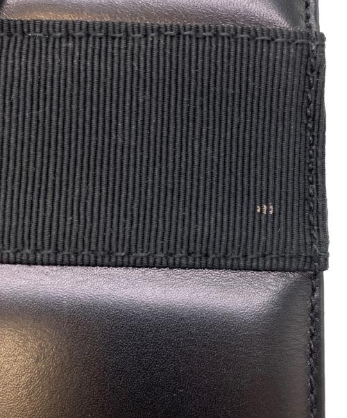 Salvatore Ferragamo（サルヴァトーレ フェラガモ）Salvatore Ferragamo (サルヴァトーレ フェラガモ) ヴァラリボン ハンドバッグ ブラックの古着・服飾アイテム
