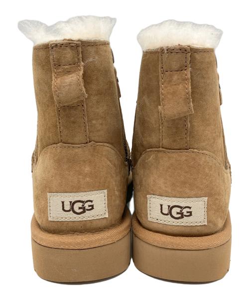 UGG（アグ）UGG (アグ) CLASSIC MINI DOUBLE ZIP（クラシック ミニ ダブル ジップ） ブラウン サイズ:SIZE 24cmの古着・服飾アイテム