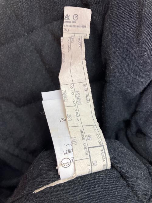 VERSACE CLASSIC（ヴェルサーチクラシック）VERSACE CLASSIC (ヴェルサーチクラシック) キルティングジャケット ブラック サイズ:SIZE 50の古着・服飾アイテム