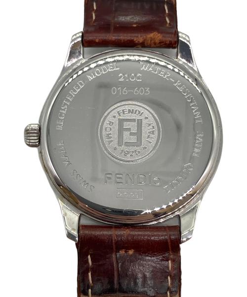 FENDI（フェンディ）FENDI (フェンディ) リストウォッチ ブラウンの古着・服飾アイテム