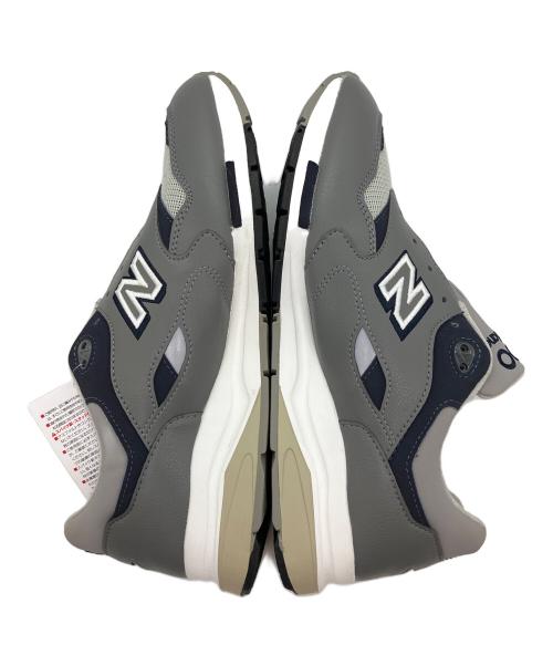 NEW BALANCE（ニューバランス）NEW BALANCE (ニューバランス) スニーカー グレー×ネイビー サイズ:SIZE 28.5cm 未使用品の古着・服飾アイテム