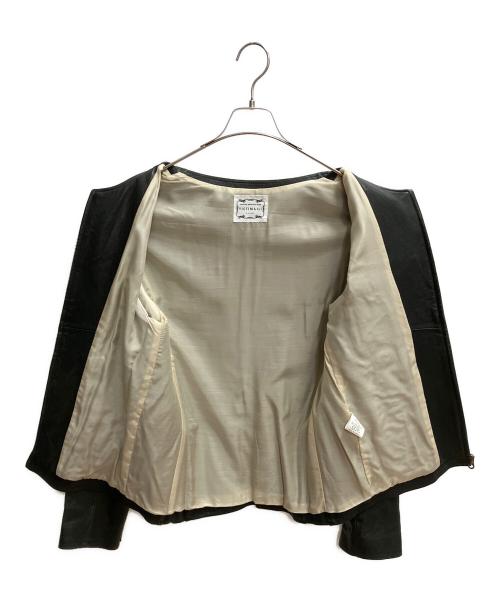 VICTIM（ヴィクティム）VICTIM (ヴィクティム) レザーノーカラーライダースジャケット ブラック サイズ:SIZE XLの古着・服飾アイテム