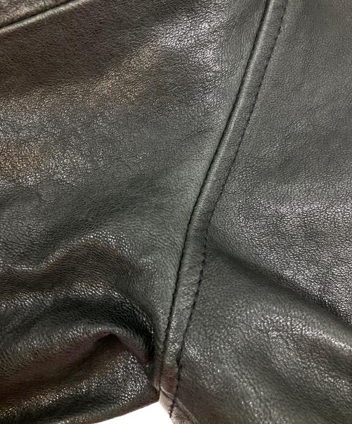 VICTIM（ヴィクティム）VICTIM (ヴィクティム) レザーノーカラーライダースジャケット ブラック サイズ:SIZE XLの古着・服飾アイテム