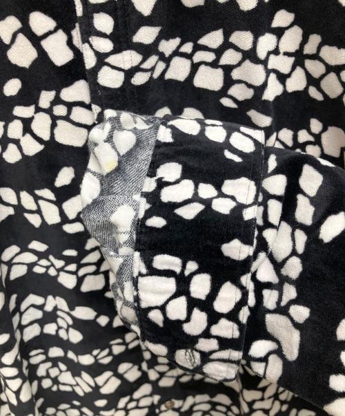 VERSACE（ヴェルサーチェ）VERSACE (ヴェルサーチェ) 長袖シャツ ブラック×ホワイト サイズ:SIZE Mの古着・服飾アイテム