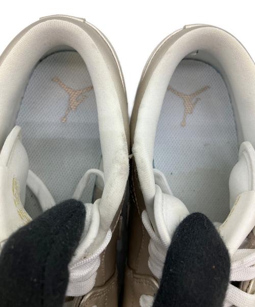 NIKE（ナイキ）NIKE (ナイキ) AIR JORDAN 1 LOW SE（エア ジョーダン 1 LOW SE） シルバー サイズ:SIZE 26.5cmの古着・服飾アイテム