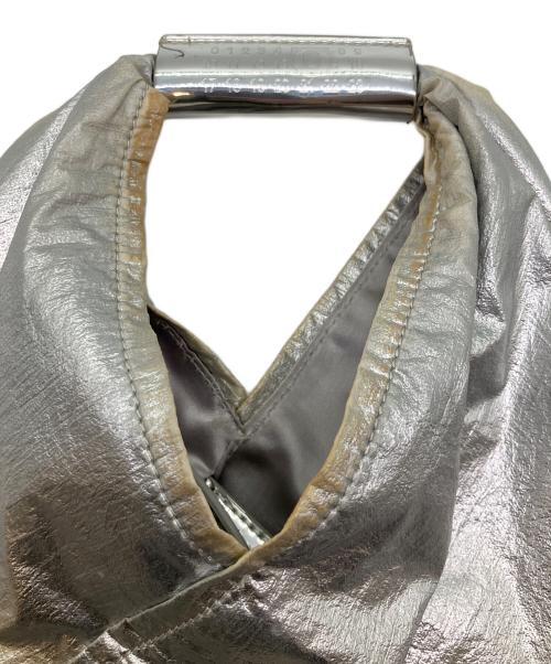MM6 Maison Margiela（エムエムシックスメゾンマルジェラ）MM6 Maison Margiela (エムエムシックスメゾンマルジェラ) ミニバッグ シルバーの古着・服飾アイテム