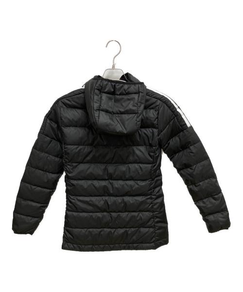 adidas（アディダス）adidas (アディダス) ブラック エッセンシャルズ ダウンパーカー ダウンジャケット ブラック サイズ:SIZE S 未使用品の古着・服飾アイテム