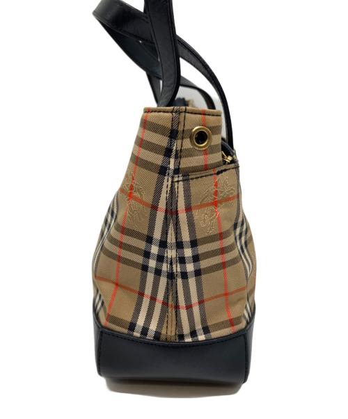 BURBERRY（バーバリー）BURBERRY (バーバリー) ハンドバッグ ベージュの古着・服飾アイテム