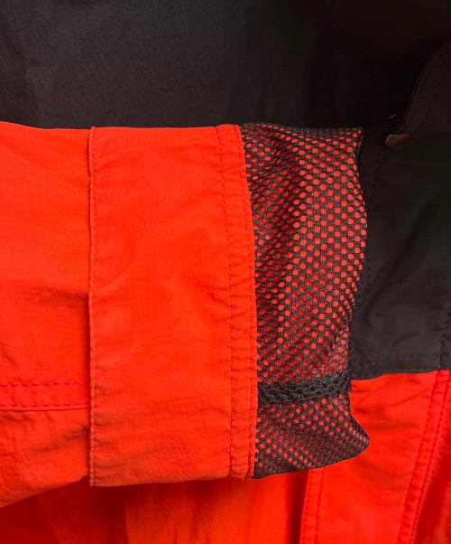 THE NORTH FACE（ザ ノース フェイス）THE NORTH FACE (ザ ノース フェイス) HYDRENA WIND JACKET（ハイドレナウィンドジャケット） ナイロンジャケット レッド×ブラック サイズ:SIZE Lの古着・服飾アイテム
