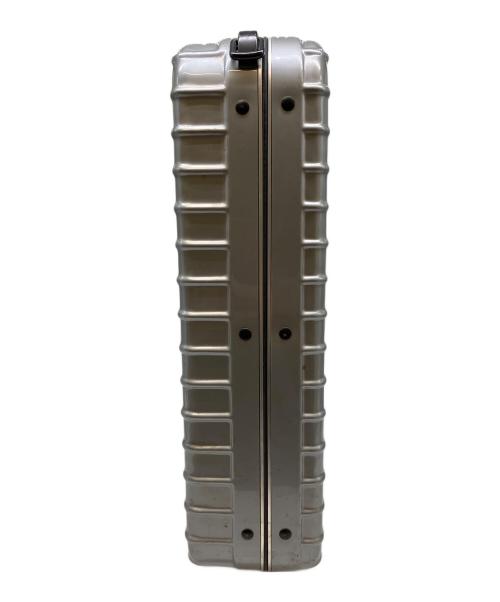 RIMOWA（リモワ）RIMOWA (リモワ) アタッシュケース シルバーの古着・服飾アイテム