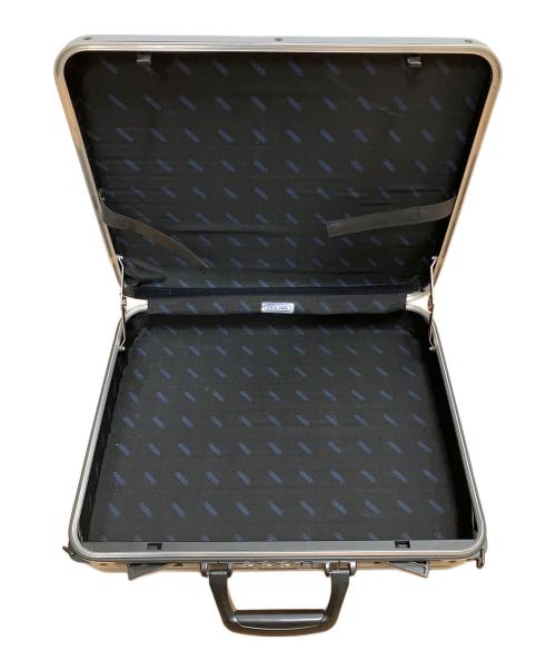 RIMOWA（リモワ）RIMOWA (リモワ) アタッシュケース シルバーの古着・服飾アイテム