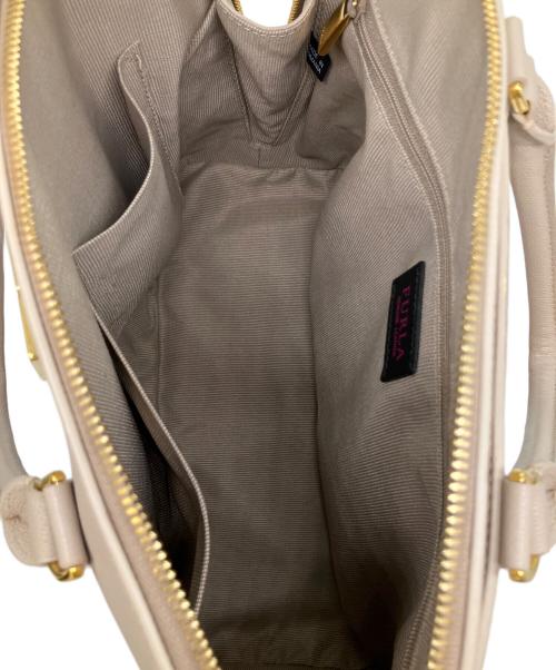 FURLA（フルラ）FURLA (フルラ) ハンドバッグ ベージュの古着・服飾アイテム